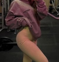 Estelle - Transsexual escort in Dubai