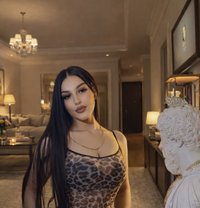 Ester - escort in Riyadh Photo 3 of 6