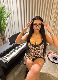 Beren - escort in Riyadh Photo 6 of 11