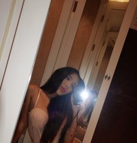 RANIA - escort in Phuket Photo 4 of 22