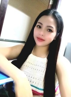 Esuly - escort in Muscat Photo 1 of 4