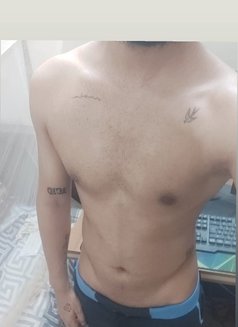 Ethan - Acompañantes masculino in Dhaka Photo 1 of 3