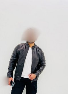 Ethan Paul - Male escort in Hyderabad Photo 2 of 3