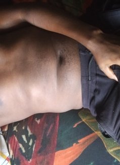 Ethy - Male escort in Dar es Salaam Photo 8 of 8