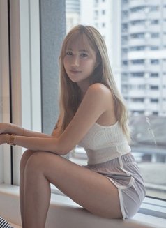 euf - escort in Kuala Lumpur Photo 2 of 9