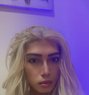 Euhan AJMAN “ Ladyboy” - Transsexual escort in Ajmān Photo 3 of 5