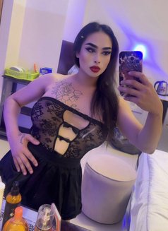 IVON “Ladyboy” - Acompañantes transexual in Ajmān Photo 2 of 11