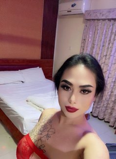 IVON “Ladyboy” - Acompañantes transexual in Ajmān Photo 4 of 11