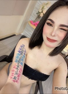 Eunice - Acompañantes transexual in Makati City Photo 8 of 8