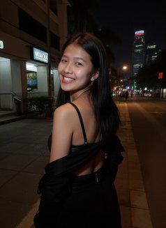Eunice Ang See Qing - puta in Kuala Lumpur Photo 4 of 6