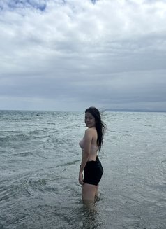 Eunice Collado - escort in Manila Photo 1 of 6