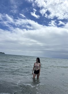 Eunice Collado - escort in Manila Photo 4 of 6