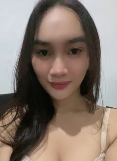 Eunice - Transsexual escort in Manila Photo 2 of 9