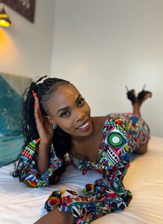 Rhea black - escort in Nairobi Photo 2 of 4