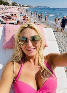 Evaitaliantransex - Transsexual escort in Monaco Photo 17 of 28