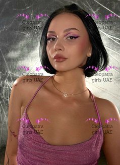EVA 18yo HOT - puta in Abu Dhabi Photo 1 of 13