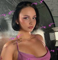 EVA 18yo HOT - puta in Abu Dhabi