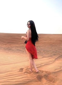 Eva Amur - puta in Dubai Photo 4 of 4