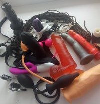 MISTRESS, POPPERS, TOYS, NEW NUMBER - Dominadora in Dubai Photo 9 of 13