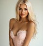 Eva Best - puta in Dubai Photo 7 of 11