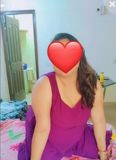 Eva Cam & real meet - escort in Gurgaon Photo 2 of 5