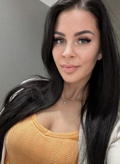 Gym Body-Hot Caucasian Milf - escort in Tokyo Photo 8 of 8