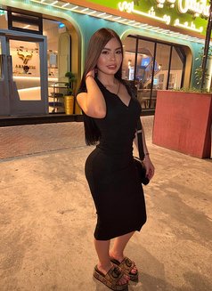 Eva NEW IN ABUDHABi - puta in Abu Dhabi Photo 15 of 15