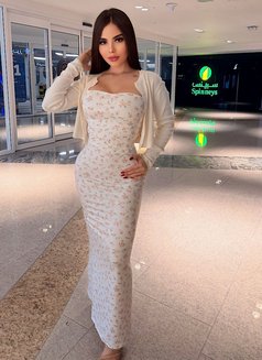 Eva - escort in Abu Dhabi Photo 13 of 15