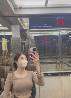 Eva Eva - escort in Kaohsiung Photo 2 of 6