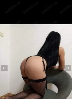 Eva Full anal and squirt - puta in Dubai Photo 8 of 10