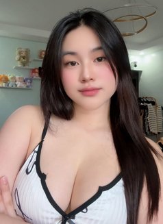 Eva - Intérprete de adultos in Jakarta Photo 3 of 7