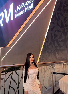 Eva Hot - escort in Dubai Photo 9 of 10