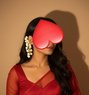 Eva - puta in New Delhi Photo 3 of 3