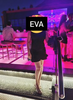 Eva - escort in Thiruvananthapuram Photo 1 of 2