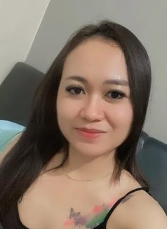 Eva - puta in Bali Photo 1 of 7