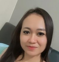 Eva - escort in Bali Photo 1 of 8