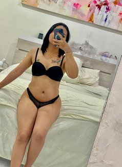 Eva - puta in Bali Photo 7 of 7