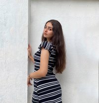 Eva - escort in Muscat