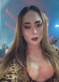 Eva Queen - Transsexual escort in Jeddah Photo 8 of 10