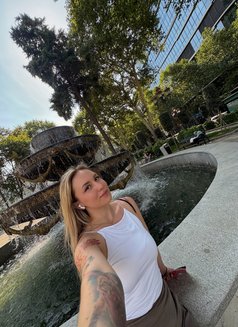 Eva Quinn - escort in Tokyo Photo 5 of 9