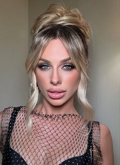 Alexandra - escort in Bangkok Photo 7 of 10