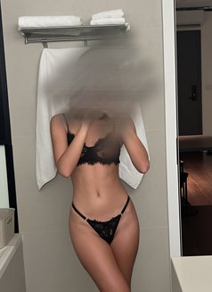 Eva - escort in Ko Samui Photo 5 of 7