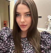 Eva - Transsexual escort in Riyadh