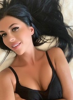 Eva Sexy New - escort in Al Manama Photo 1 of 8
