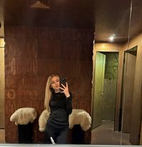 Eva - escort in Hong Kong