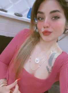 Evaa - puta in Damascus Photo 1 of 7