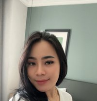 Evalonia Violenzia - escort in Singapore