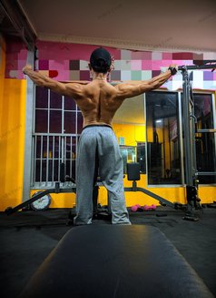 Evan - Male escort in Jakarta Photo 2 of 11