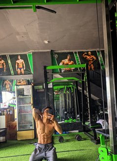 Evan - Male escort in Jakarta Photo 10 of 11