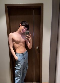 Evan lebanon big dick - Male escort in Riyadh Photo 28 of 28